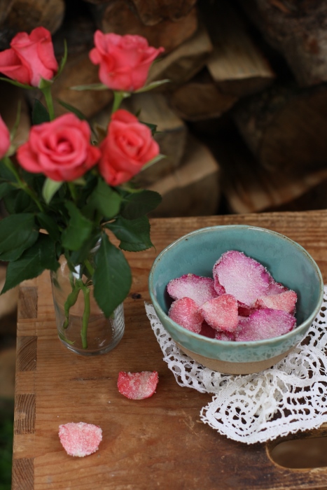 Petali di rosa canditi Candied Rose Petals