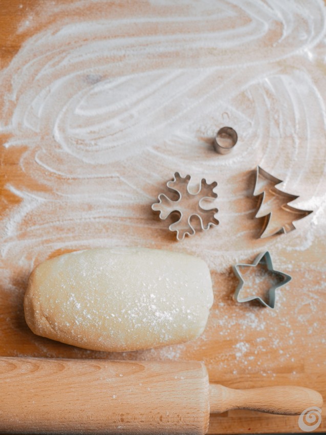 ricetta_biscotti_natale_decorati